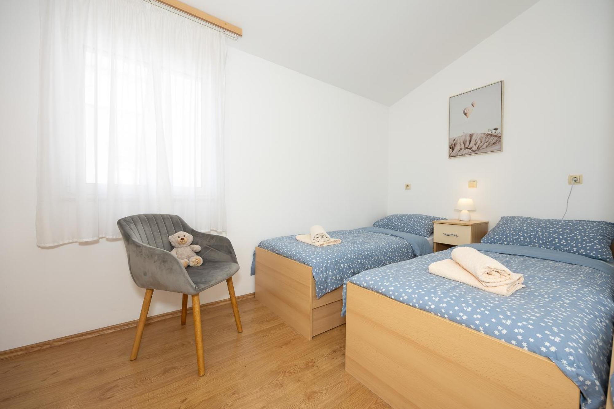 Apartments Ana Trogir Room photo